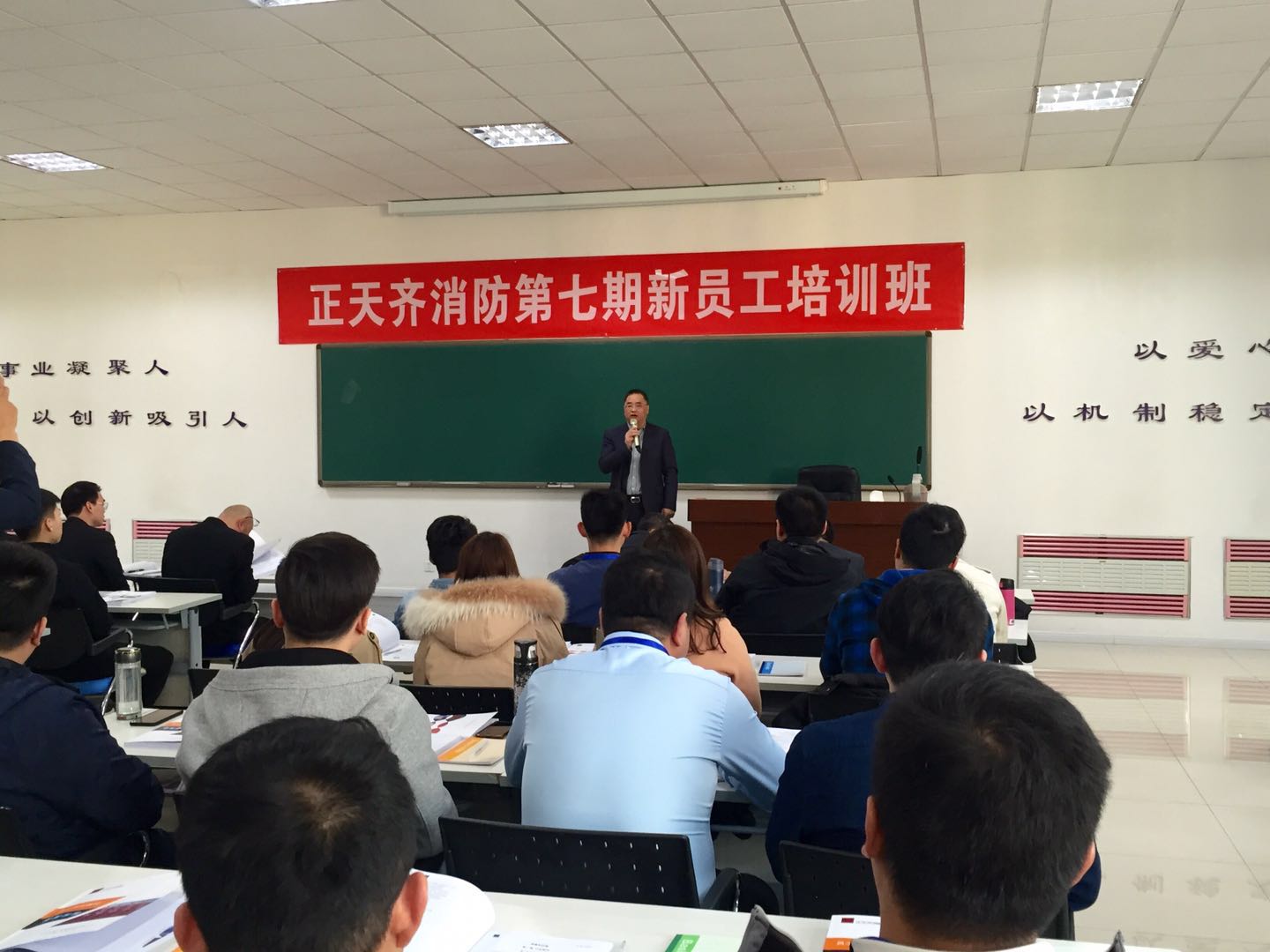 AG�콢��(�й���½)�ٷ���վ